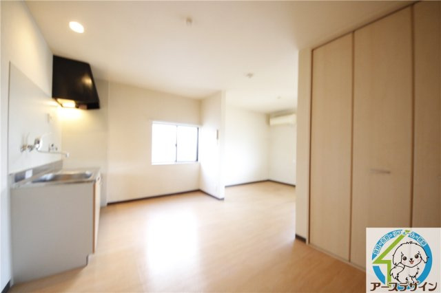 セピアコートの居間・リビング