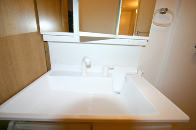 【独立洗面台】 | グランパス曽根 | ※同タイプの写真となり、実際のお部屋とは異なる場合があります