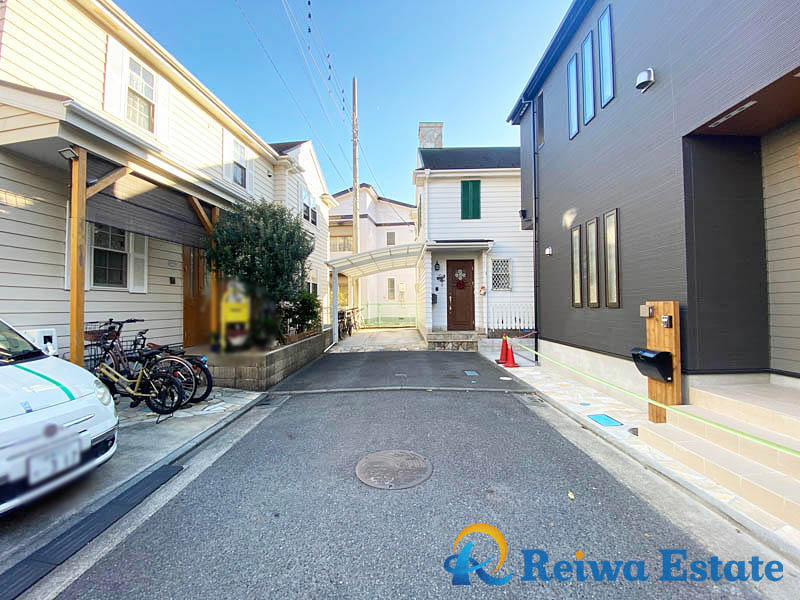 未入居戸建　茅ヶ崎市矢畑の前面道路含む現地写真