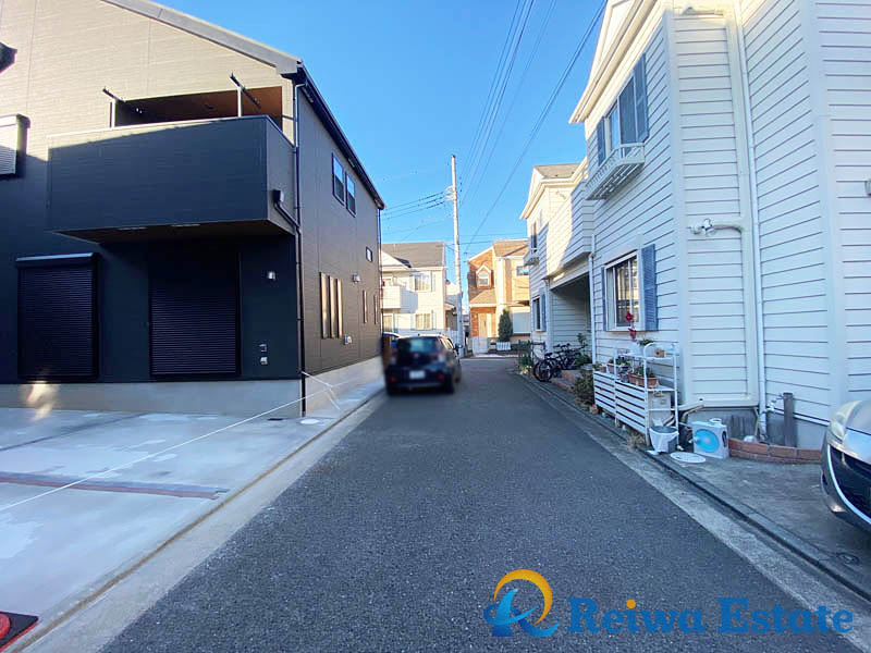 未入居戸建　茅ヶ崎市矢畑の前面道路含む現地写真