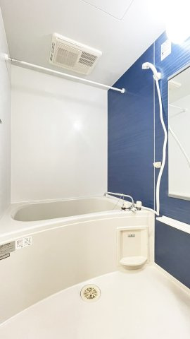 キルシュ　ブラウの浴室