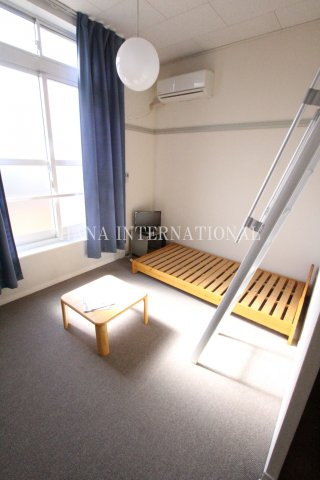 レオパレスプラクトピアの寝室|他部屋参照　家具家電無し