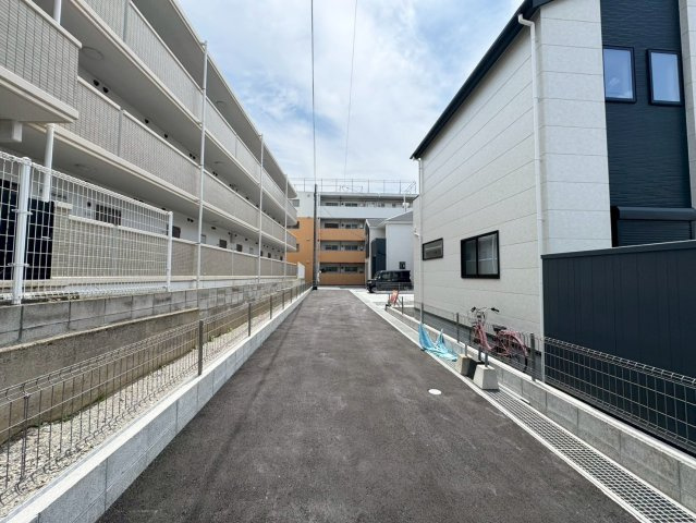 ーBloomーブルームー小倉北区井堀1丁目3期　【小倉北区　新築戸建て】の前面道路含む現地写真|ーBloomーブルームー小倉北区井堀1丁目3期　【小倉北区　新築戸建て】
