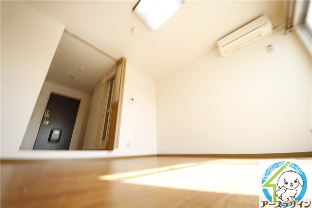 五色山ハイツの居間・リビング|※類似部屋