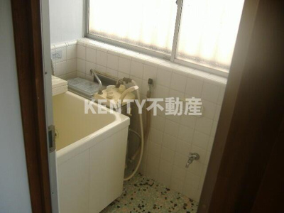 【浴室】 | ビラ雪谷 | 落ち着いた空間のお風呂です