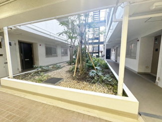 【エントランス】 | 共有部