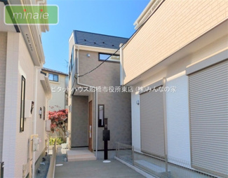 【外観】 | 販売現地
お隣との距離が離れていて開放的です♪