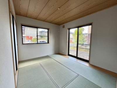 【和室】 | 松が丘２丁目 | 日本で生まれた世界に誇る文化の一つ、和み室がある幸せを満喫して頂けます。