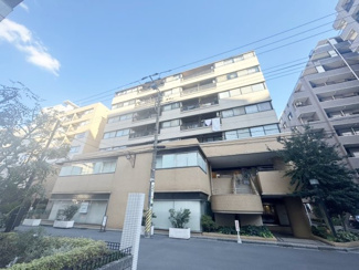 【外観】 | 中央線武蔵小金井駅まで徒歩３分で都心へのアクセスも抜群！
ショッピングモールやスーパーも徒歩圏内♪