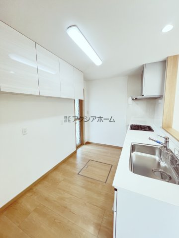 所沢市西狭山ヶ丘1丁目・全1棟　新築一戸建　～全室南向き～のキッチン