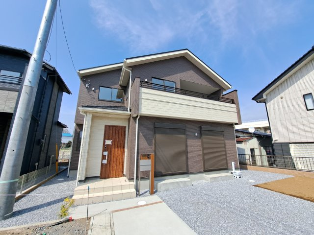 新築　桐生市広沢町１丁目　Blooming　Garden　2号棟の外観|現地写真　完成しました！ご内覧等、お気軽にお問合せください♪　							


