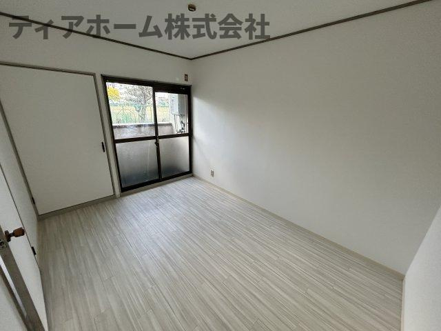 みすずコーポⅢの洋室|ゆったりした洋室です