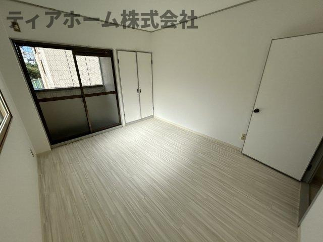 みすずコーポⅡの洋室|コンパクトで使いやすい洋室です