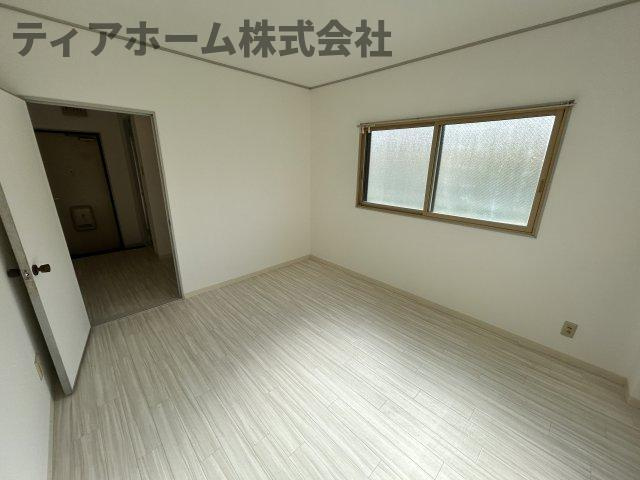 みすずコーポⅡの洋室|使い勝手のいい洋室です