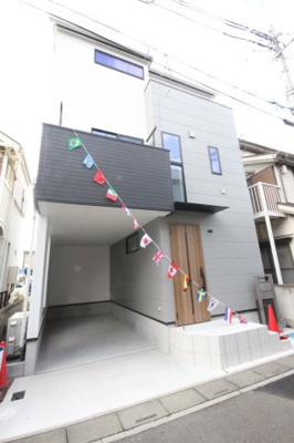 【外観】 | 戸ケ崎1丁目新築戸建 | 3階建てビルトインガレージ