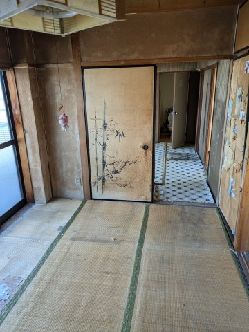 ６４０９６　岐阜市宇佐　区分所有建物の和室