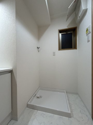 【洗面所】 | ワコーレオーキッドプラザ | 洗濯パンも新調しておりきれいです。