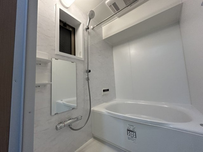 【浴室】 | ワコーレオーキッドプラザ | ユニットバスも入替しております。浴室暖房乾燥機付きです。