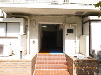 【エントランス】