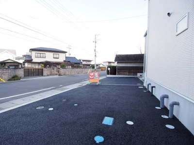 【前面道路含む現地写真】 | Cradle garden　御山第１５　１号棟