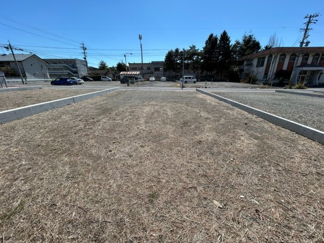 建築条件付き上田市常磐城5丁目の外観