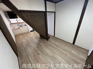 【居間・リビング】