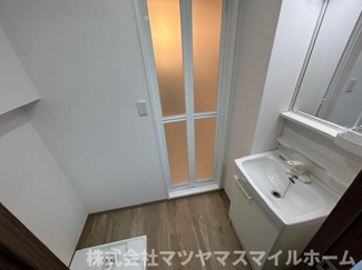 【洗面所】