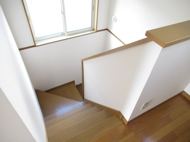 富の中1丁目貸家の内装
