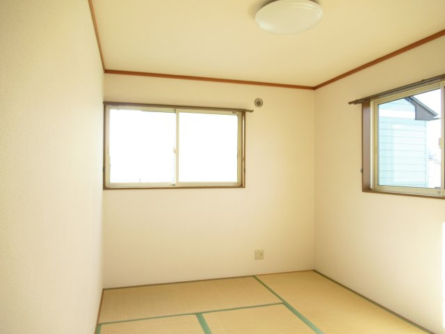 富の中1丁目貸家の和室