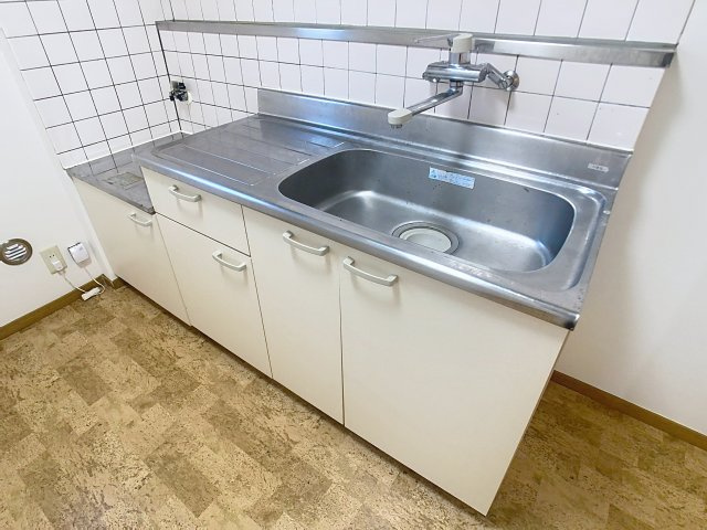 富の中1丁目貸家のキッチン