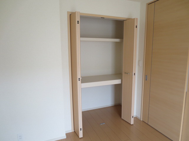 明石市大久保町西島のアパートの収納