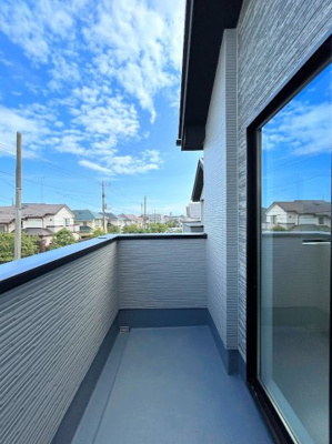 【バルコニー】 | ◇◆横浜市青葉区若草台1期　新築一戸建て◆◇ | ◆日当たり良好なバルコニー！毎日のお洗濯にも嬉しいですね！