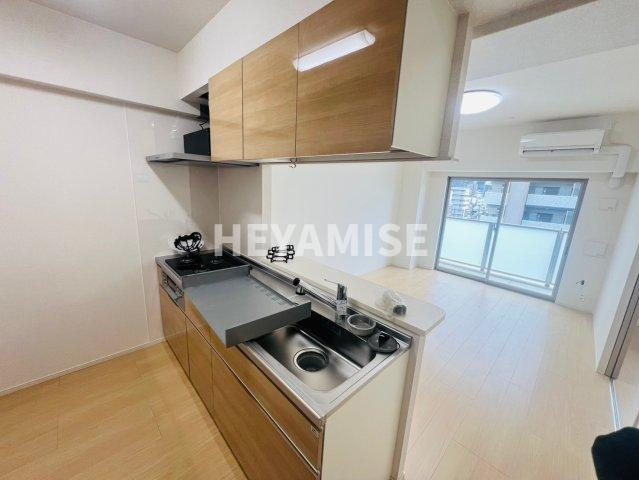 ルーカス長崎諫早Ⅰのキッチン|※同物件反転タイプの写真でございます※現況を優先します※