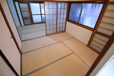 【居間・リビング】 | 第二丘町ハイツ