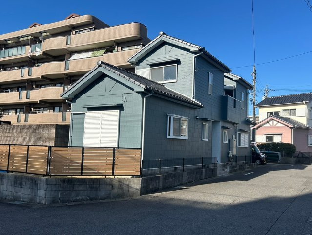 中古住宅　刈谷市下重原町5丁目の前面道路含む現地写真