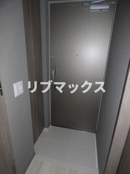 【玄関】メイクスWアート横浜関内