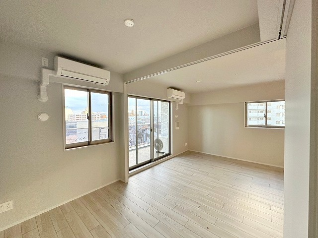 アーバンパーク淡路の洋室