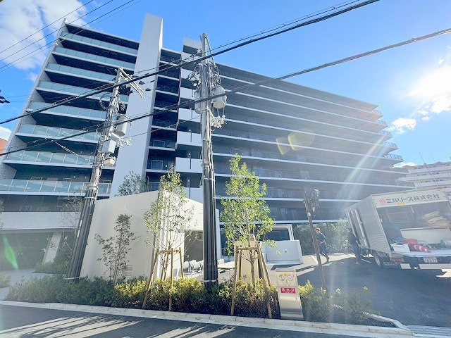 アーバンパーク淡路の外観