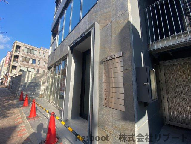 ＲＩＣビルのエントランス