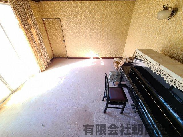 【洋室】 | 西尾町中古戸建