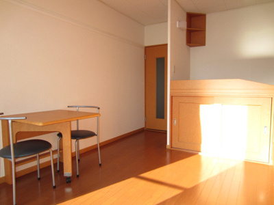 【居間・リビング】 | レオパレスＣｏｚｚｙＣｏｒｔ