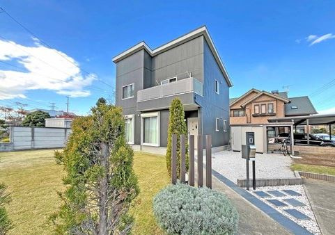 【中古】坂戸市中小坂中古住宅