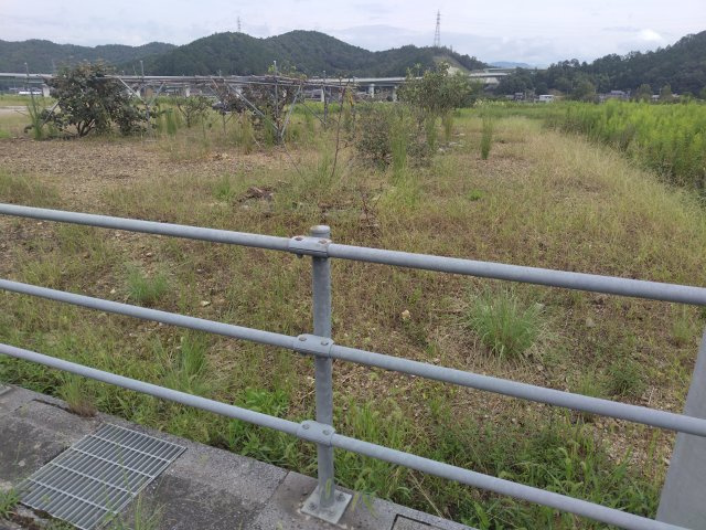６４１８４　山県市高木土地の外観