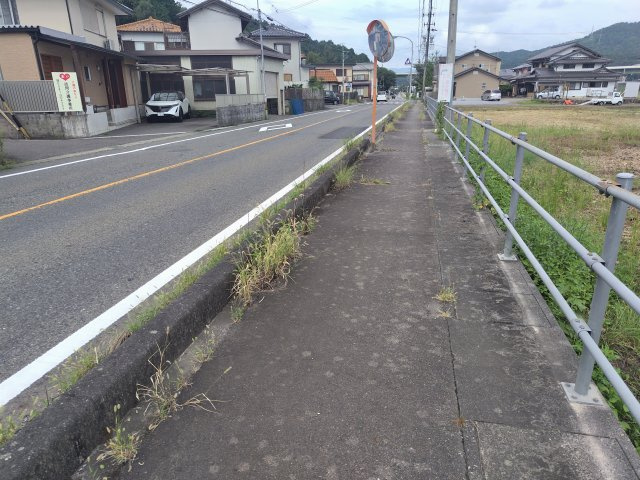 ６４１８４　山県市高木土地の周辺