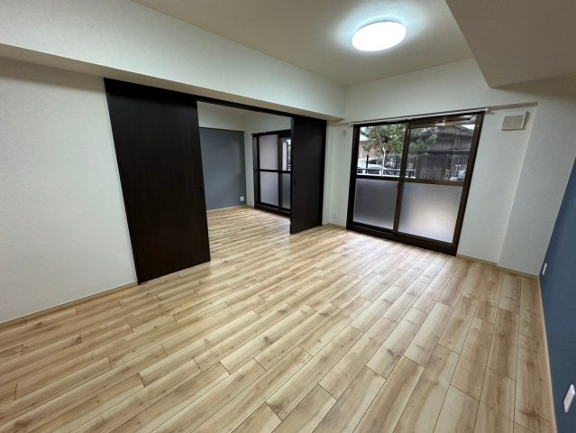 宝マンション小幡苗代の居間・リビング|暮らしの中心となるリビングはゆったりくつろげる空間♪