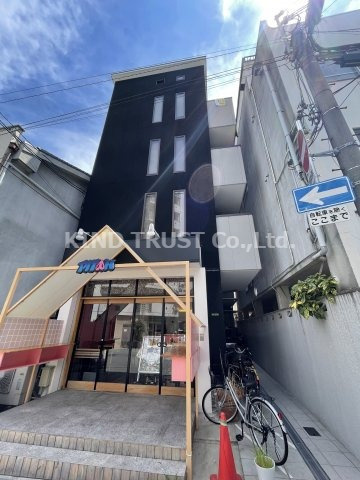 リトルフラワーの外観|外観です