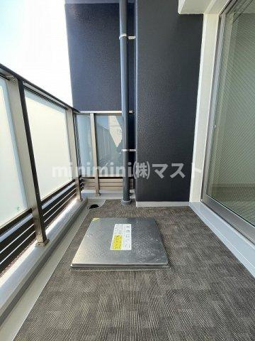 クレアグレイス岸里 のバルコニー