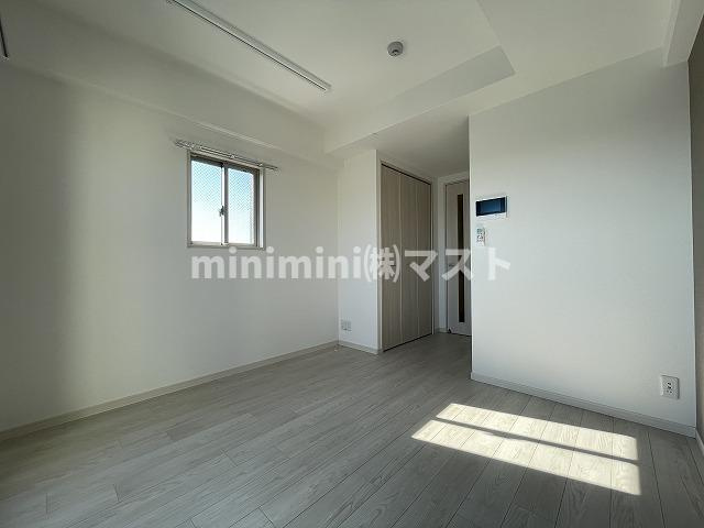 クレアグレイス岸里 の内装