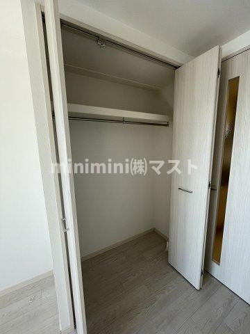 クレアグレイス岸里 の収納