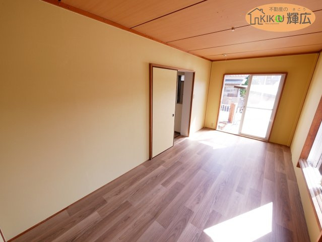 【洋室】 | 高砂市米田町米田　中古戸建